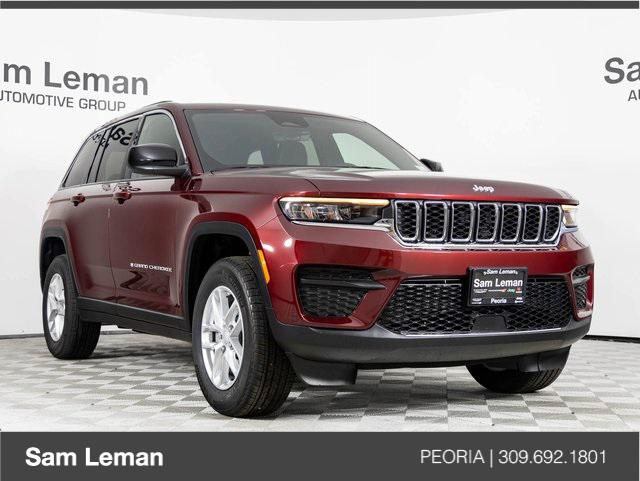 2025 Jeep Grand Cherokee GRAND CHEROKEE LAREDO X 4X4