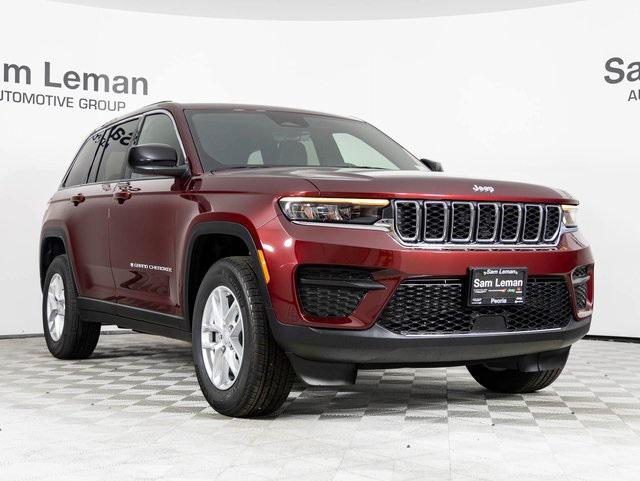 2025 Jeep Grand Cherokee GRAND CHEROKEE LAREDO X 4X4