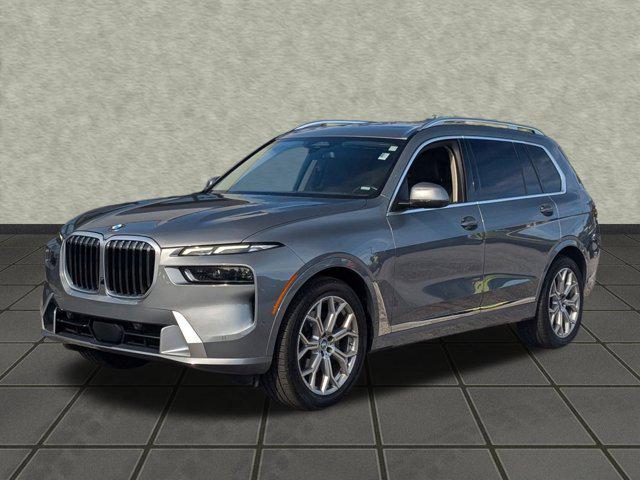 2023 BMW X7