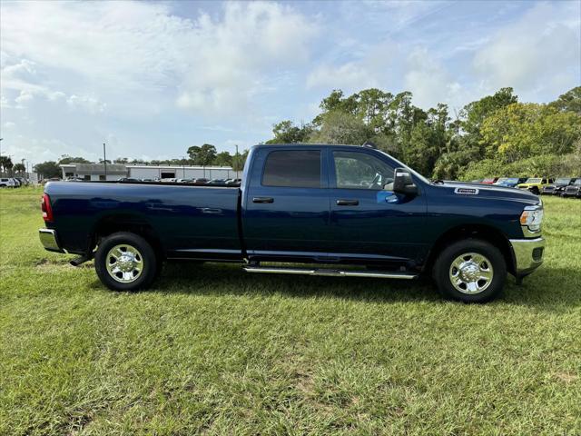 2023 RAM 2500 Tradesman Crew Cab 4x2 8 Box