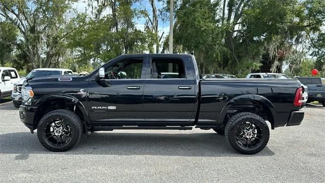 2020 RAM 2500 Laramie Longhorn Crew Cab 4X4 64 Box