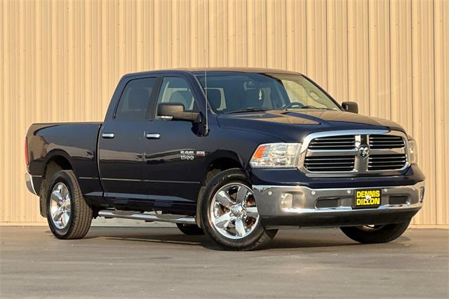 2017 RAM 1500 Big Horn Crew Cab 4x4 64 Box