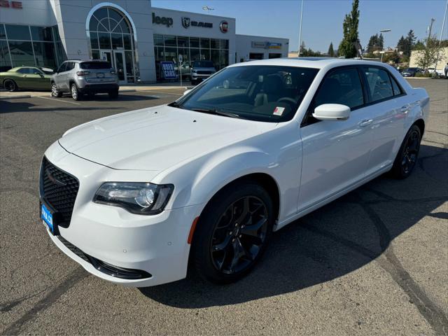 2023 Chrysler 300 300S