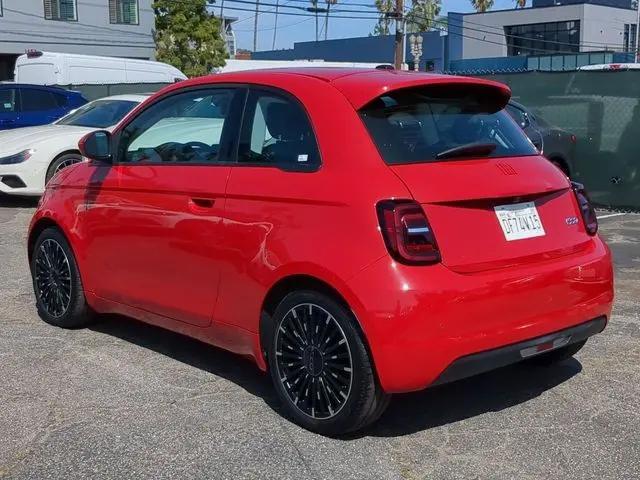 2024 Fiat 500e INSPI(RED) FWD