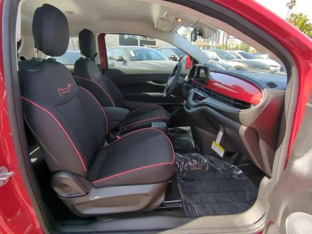 2024 Fiat 500e INSPI(RED) FWD