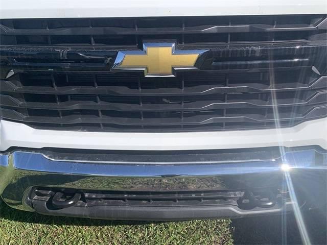 2024 Chevrolet Silverado 2500HD 2WD Crew Cab Long Bed Work Truck