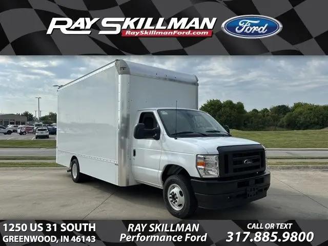 2025 Ford E-450 Cutaway E-Series Cutaway for sale in Greenwood, IN