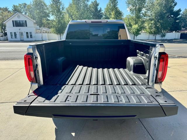 2020 GMC Sierra 1500 4WD Crew Cab Short Box SLT