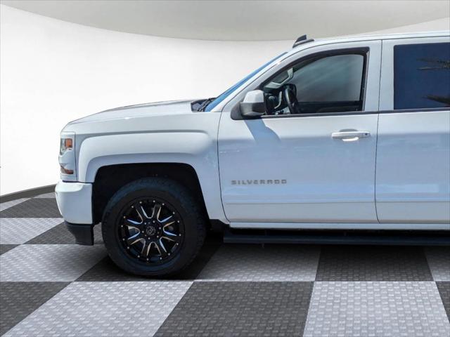 2017 Chevrolet Silverado 1500 2LT