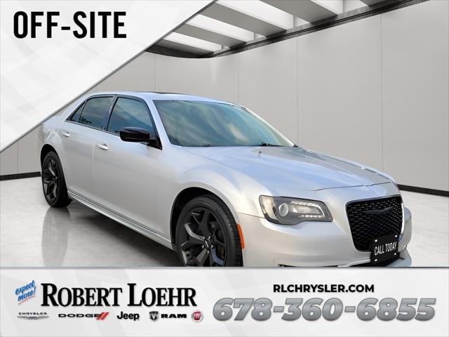 2020 Chrysler 300 Touring