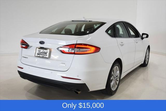 2020 Ford Fusion SE