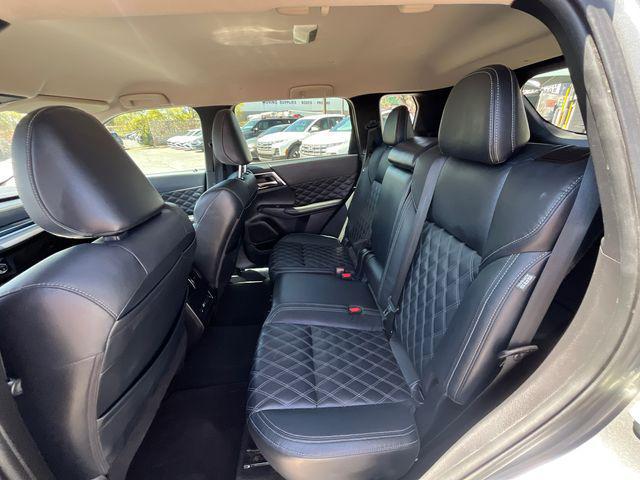 2022 Mitsubishi Outlander SEL 2.5 2WD