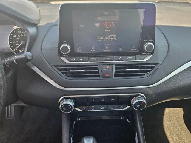 2021 Nissan Altima SV FWD