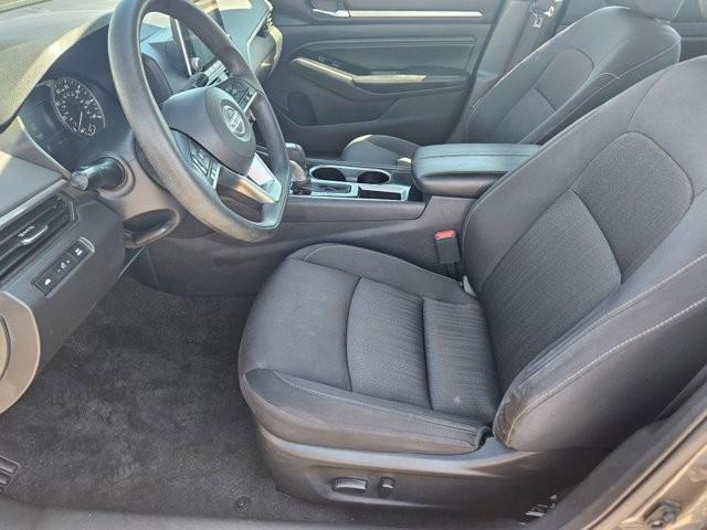 2021 Nissan Altima SV FWD