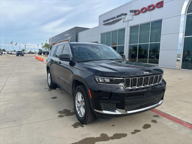 2024 Jeep Grand Cherokee L Laredo 4x2