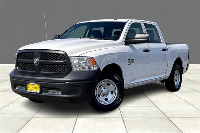 2022 RAM 1500 Classic Tradesman Crew Cab 4x4 57 Box