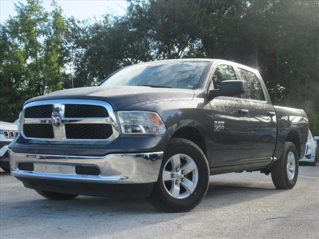 2022 RAM 1500 Classic SLT Crew Cab 4x4 57 Box