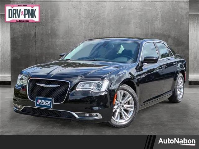 2017 Chrysler 300 Limited