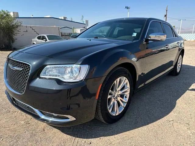 2017 Chrysler 300C Base