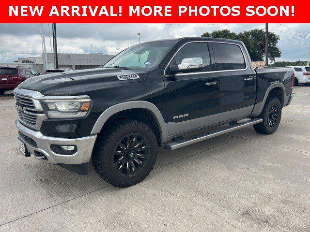 2019 RAM 1500 Laramie Crew Cab 4x4 57 Box