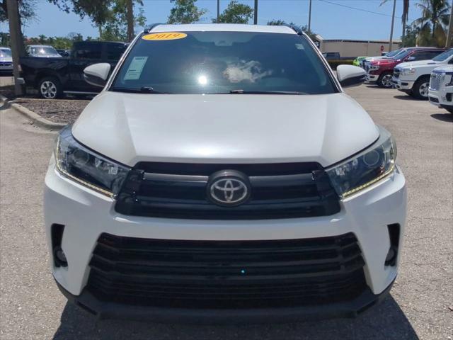 2019 Toyota Highlander SE