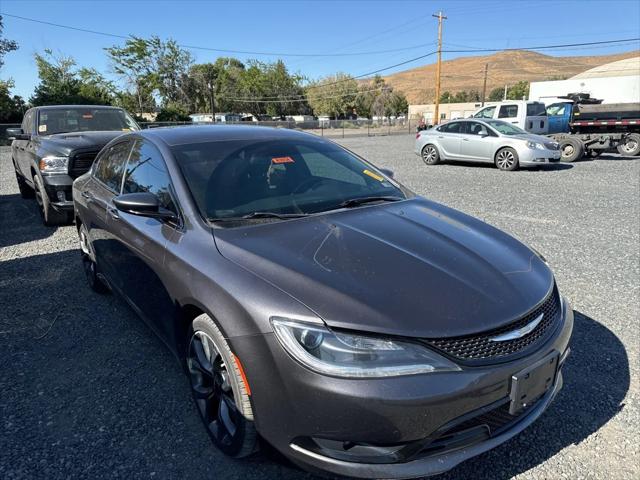 2015 Chrysler 200 S