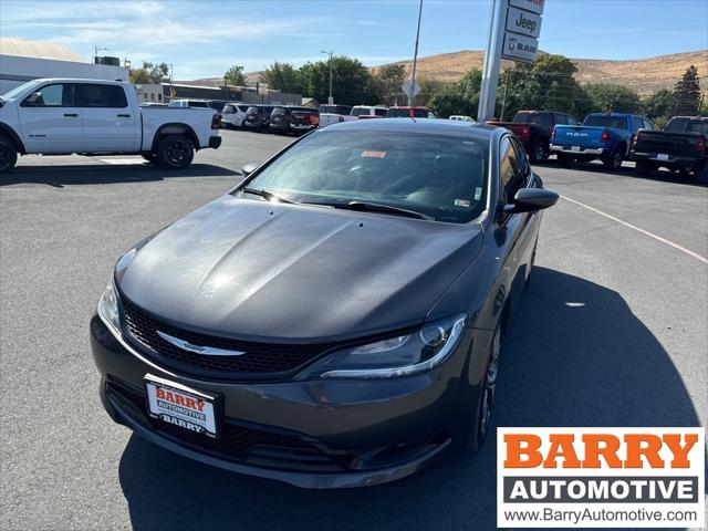 2015 Chrysler 200 S