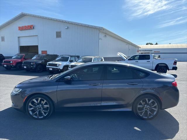 2015 Chrysler 200 S