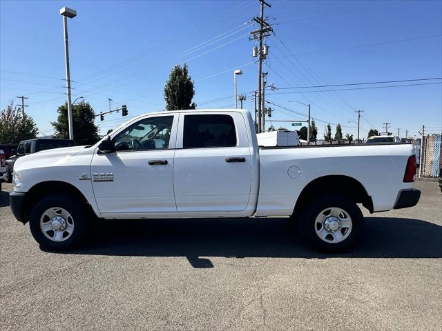 2018 RAM 3500 Tradesman Crew Cab 4x4 64 Box