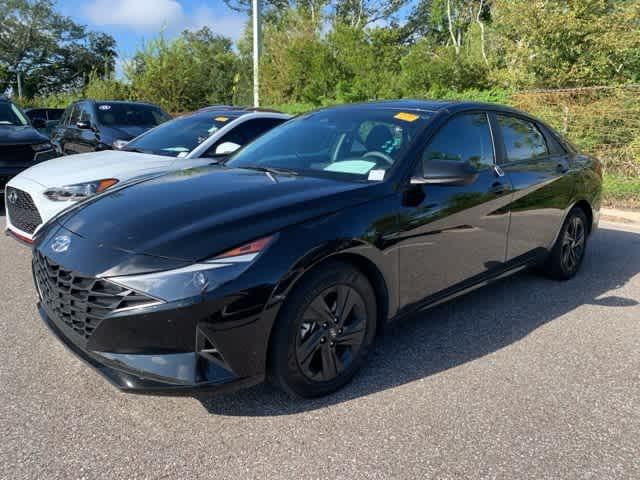 2023 Hyundai Elantra Hybrid