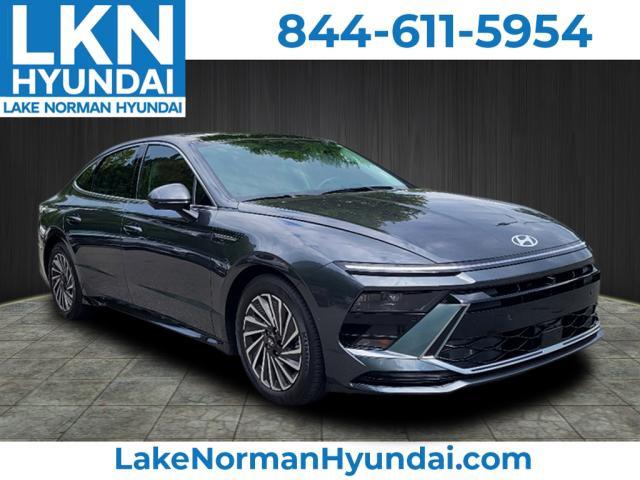 2024 Hyundai Sonata Hybrid