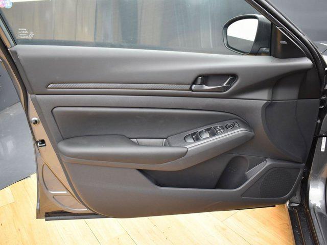 2025 Nissan Altima S FWD
