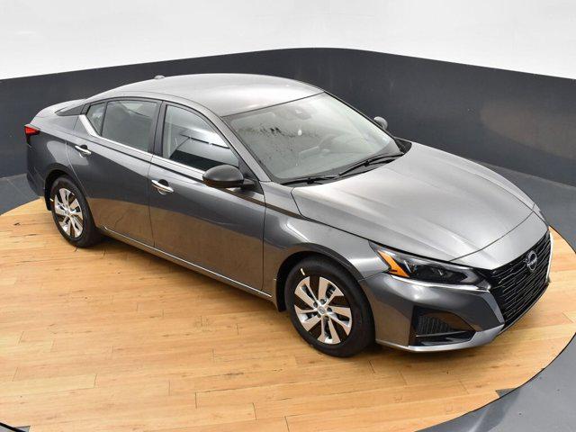 2025 Nissan Altima S FWD