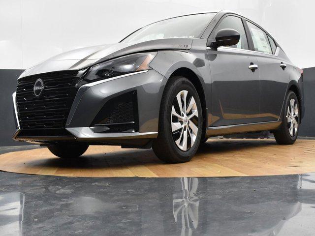 2025 Nissan Altima S FWD