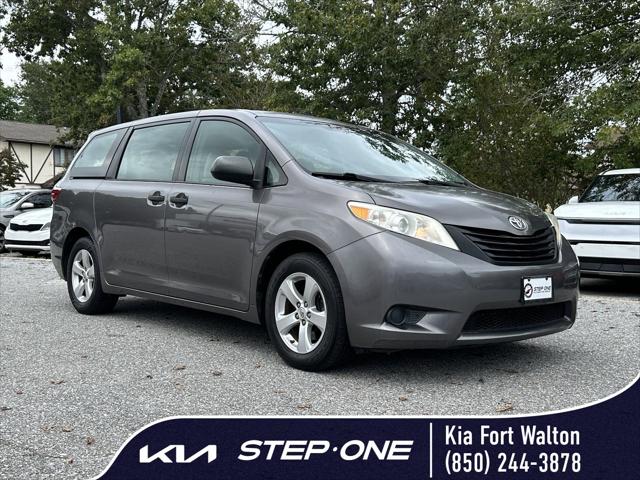 2015 Toyota Sienna L 7 Passenger