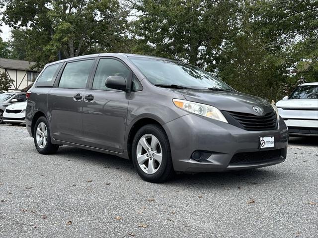 2015 Toyota Sienna L 7 Passenger