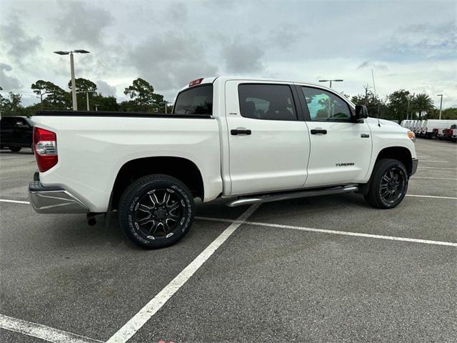 2016 Toyota Tundra SR5 5.7L V8