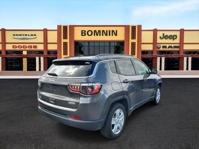 2022 Jeep Compass Latitude FWD