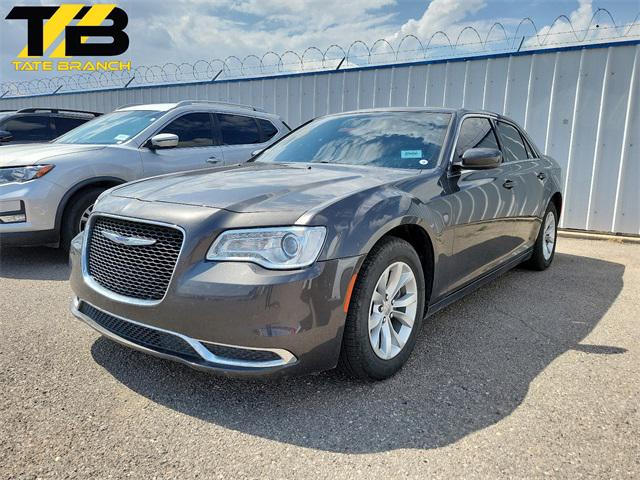 2023 Chrysler 300 Touring