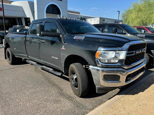 2022 RAM 3500 Tradesman Crew Cab 4x4 8 Box