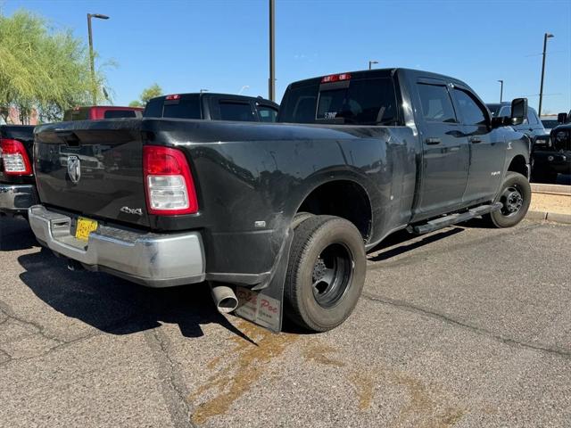 2022 RAM 3500 Tradesman Crew Cab 4x4 8 Box