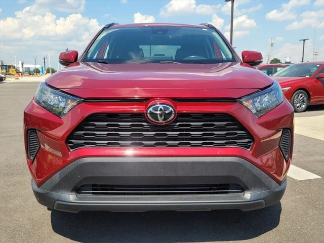 2020 Toyota RAV4 LE