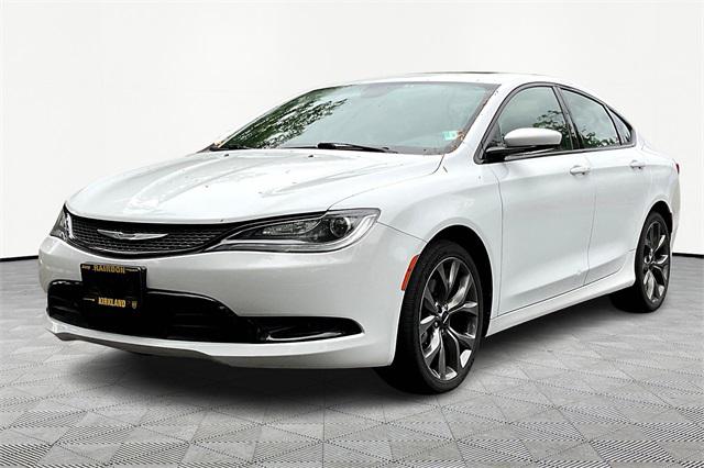 2015 Chrysler 200 S