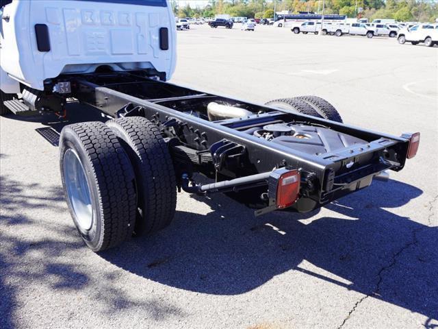 2024 Chevrolet Silverado 6500HD 1WT