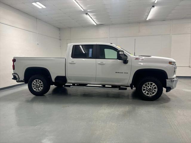 2022 Chevrolet Silverado 2500HD 4WD Crew Cab Standard Bed LT