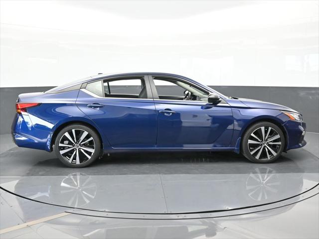 2021 Nissan Altima SR FWD