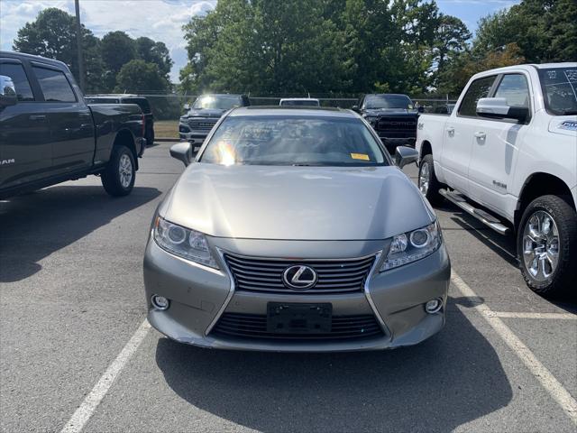 2015 Lexus ES 350 Crafted Line