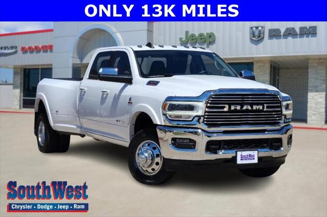 2020 RAM 3500 Laramie Crew Cab 4x4 8 Box