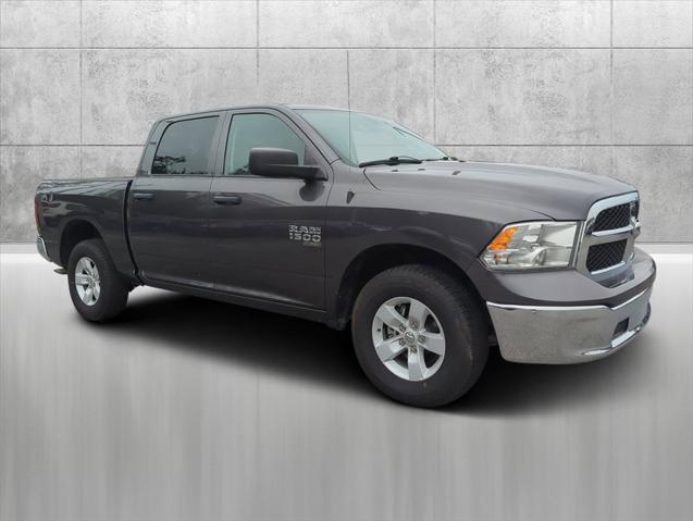 2022 RAM 1500 Classic SLT Crew Cab 4x4 57 Box