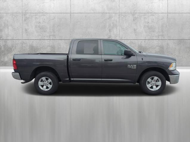 2022 RAM 1500 Classic SLT Crew Cab 4x4 57 Box